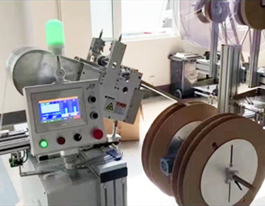 汽車(chē)連接器雙料帶沖壓生產(chǎn)線